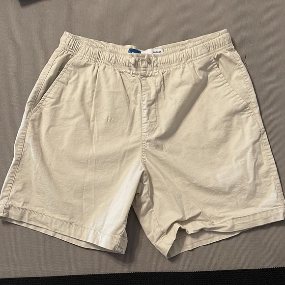 Shorts - Picture 2 of 2